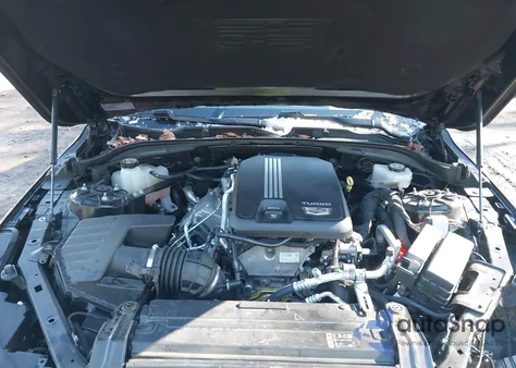 2023 Cadillac Ct4 Premium Luxury z USA, uszkodzony, nr VIN 1G6DB5RK9P0123998